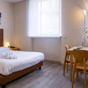 Apartahotel Cimarosa, Milán